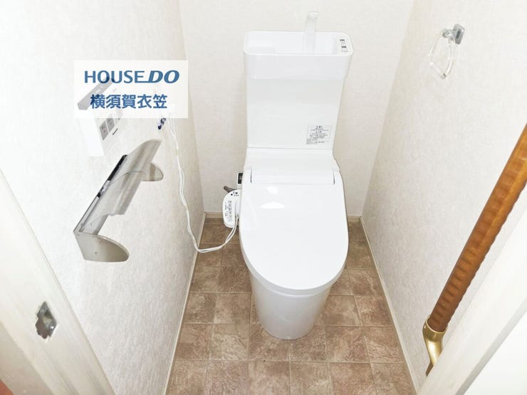 温水洗浄便座付きなので季節を問わず、快適にお使いいただけます。
こちらは2024年にリフォーム完了済みとなっております。