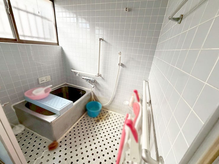 小倉南区下貫 中古戸建て 平屋建て♪平坦地♪ウエルシアプラスまで徒歩約6分♪土地面積約42坪♪