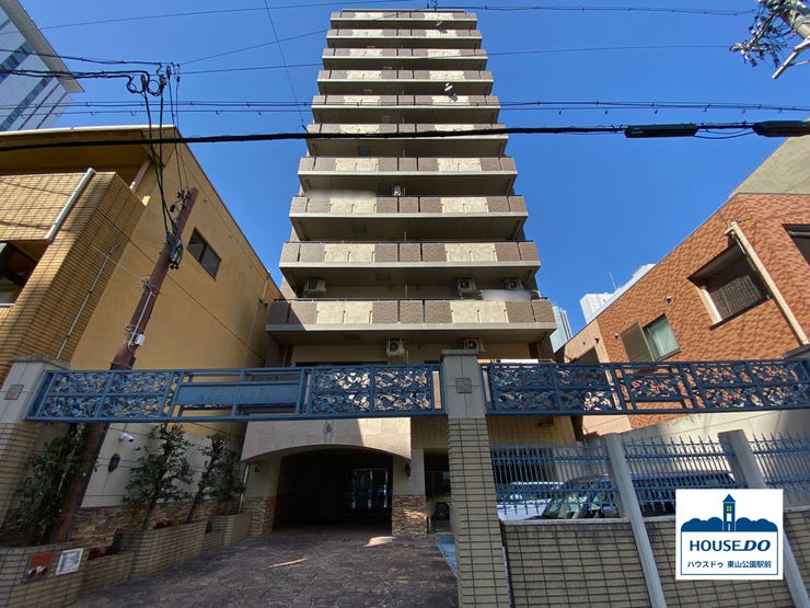 【外観】
ペット可!
桜通線・鶴舞線「丸の内駅」まで徒歩約4分、東山線・鶴舞線「伏見駅」まで徒歩圏内!3路線以上利用可!
コンビニまで徒歩約2分!ちょっとしたお買い物に便利です。