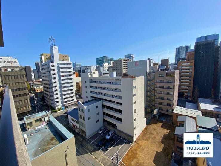 9階バルコニーからの眺望は、遠くまで見渡せます