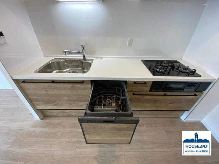 キッチンスペースは約3.7帖と、作業がしやすく、最新設備をともなったスペースを確保。
調理もお片付けも快適に