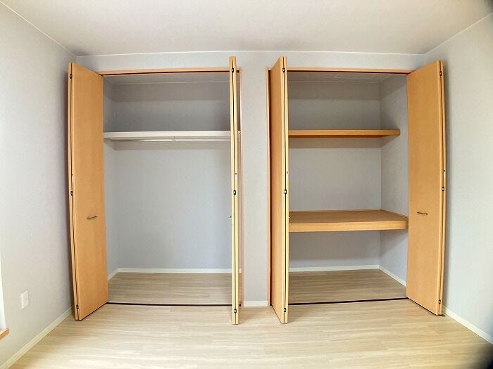 2階南側洋室 収納部分