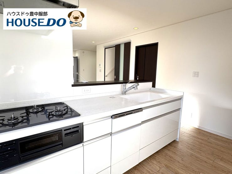 食洗機付のカウンターキッチンでお料理も楽しくなります