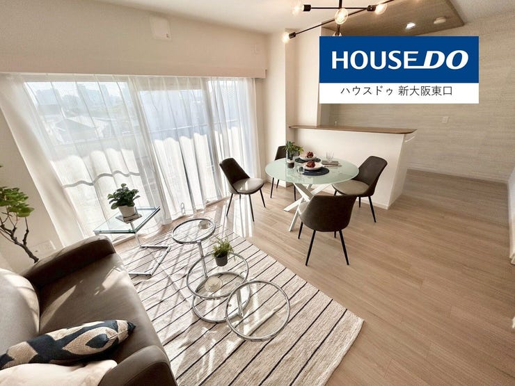 【外観】
南向き
ワイドバルコニー
リビングは13帖