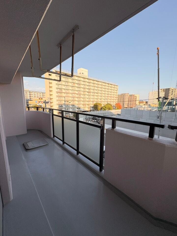 広々としたバルコニーです!