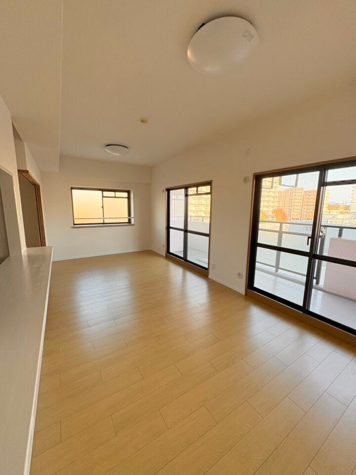 大きな窓があり、採光・通風◎