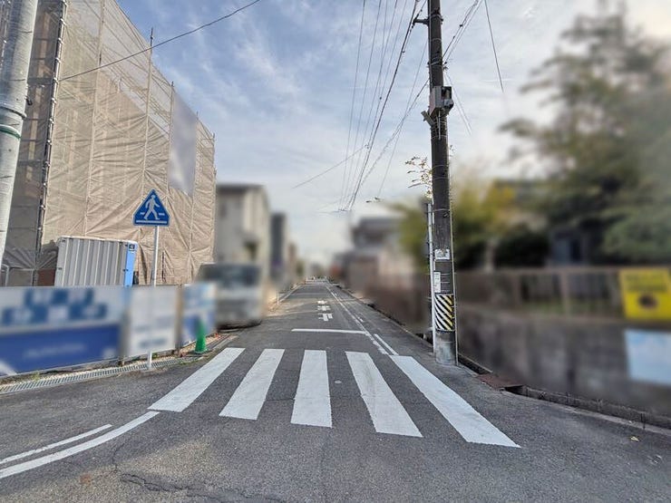 南西側前面道路