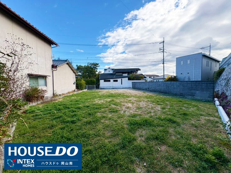 【広々とした更地で理想の住まいを実現】
建築条件なしの土地なので、お好きなハウスメーカー・工務店様で、こだわりの詰まったマイホームを建てられますよ!