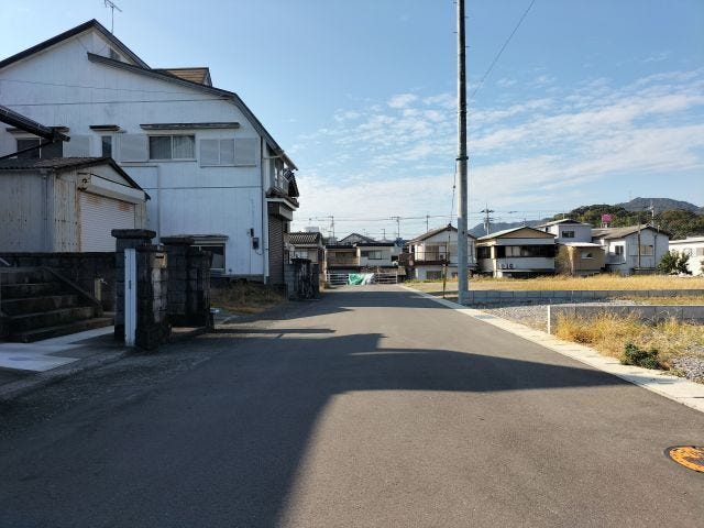 南側道路 東から西方向