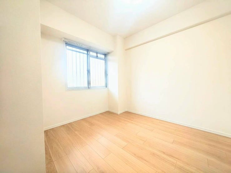 クローゼットもあり収納のしっかり出来ます。