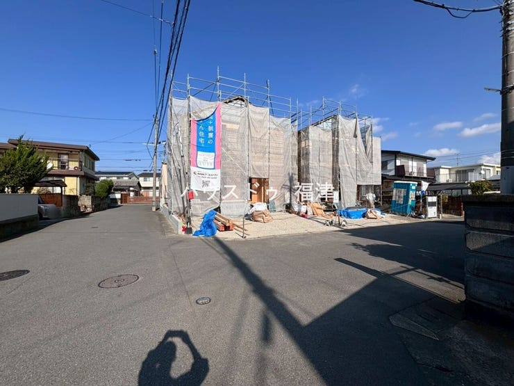 未完成物件は立地を確認後、
同メーカーが建てたお家をご案内♪
《糟屋郡新宮町緑ケ浜2丁目 新築戸建》