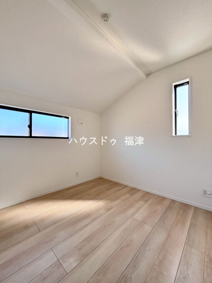 広々クローゼット設置ですっきり収納できます!
《糟屋郡新宮町緑ケ浜2丁目 新築戸建》