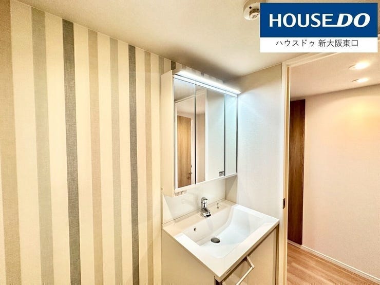 【新設】最新式のシステムキッチンを導入。キッチンには窓があり、太陽の光を浴びながら、お料理が楽しめます