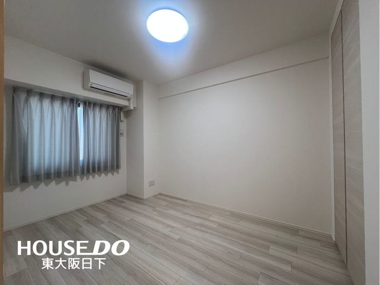 洋室:シンプルな洋室でお部屋のコーディネートが楽しめます。お好みのスタイルに彩ってお気に入りの空間にできますね♪