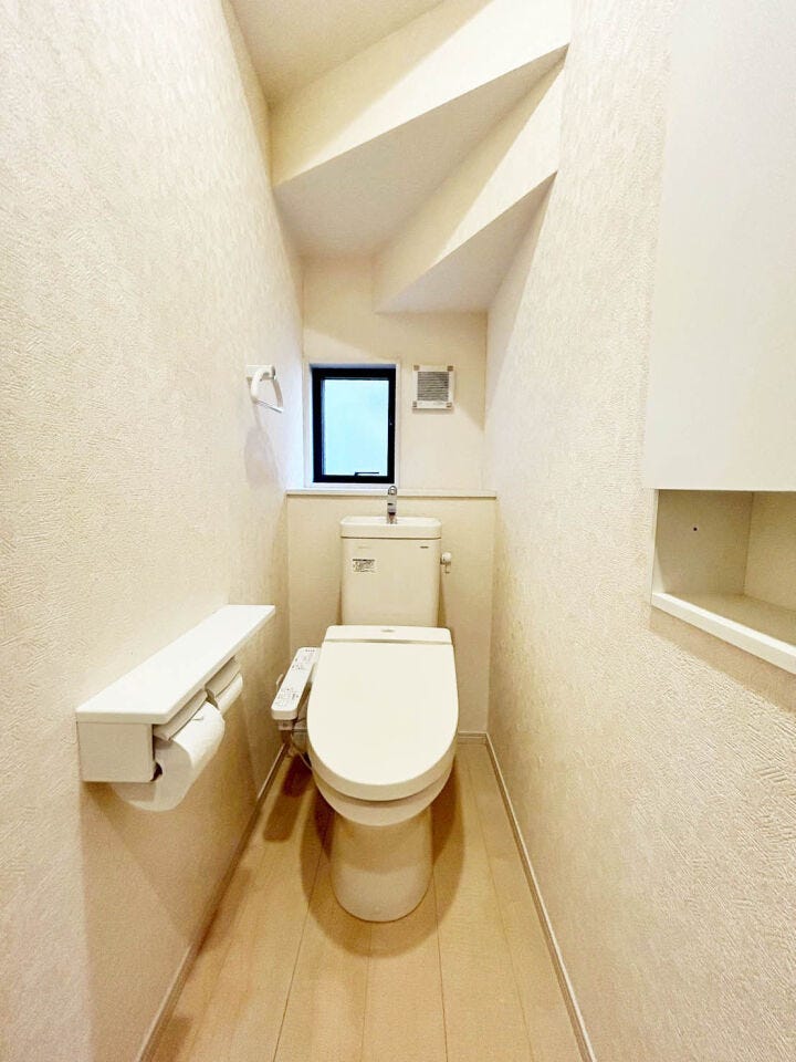 【太陽光発電システム】蓄電設備♪モニター付きインターホン♪火災報知器♪駐車場2台以上♪