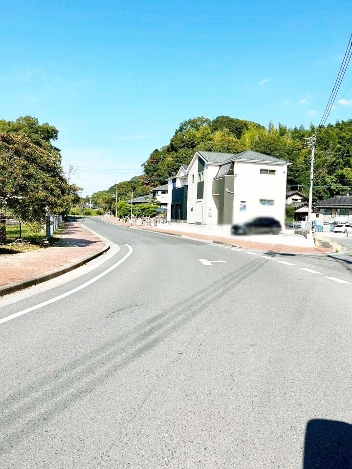 【太陽光発電システム】蓄電設備♪モニター付きインターホン♪火災報知器♪駐車場2台以上♪