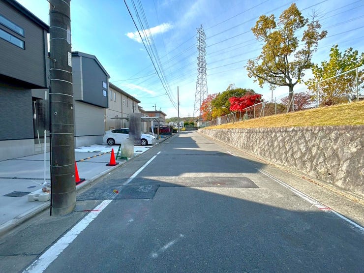 ■□1号棟□■
堂々完成!
内覧等をご希望の方は、お気軽にお問い合わせください♪