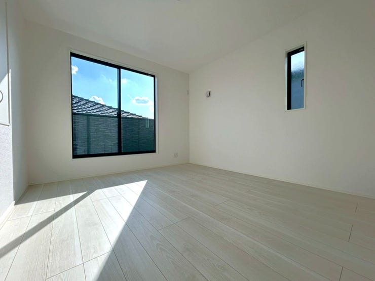 ■□1号棟□■
<洋室1:7.1帖>南側洋室