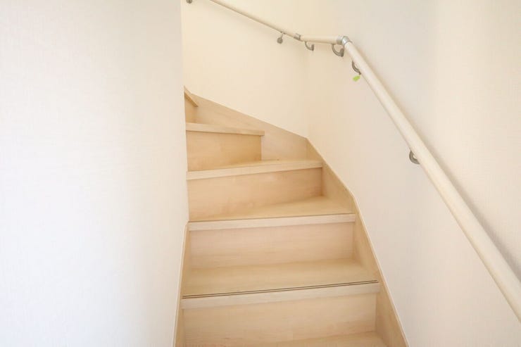 ◇リビング階段◇ 同仕様
ご家族と自然と顔を合わせられるリビング階段仕様♪