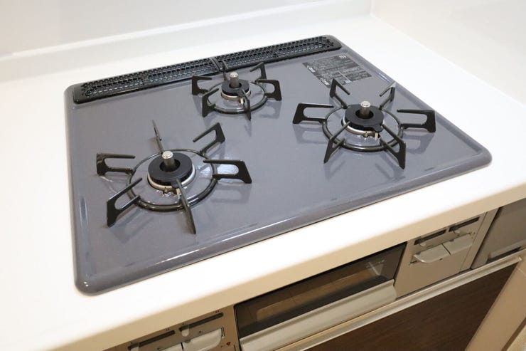 3口コンロ 同仕様
一度にたくさんのお料理がつくれるので便利です♪