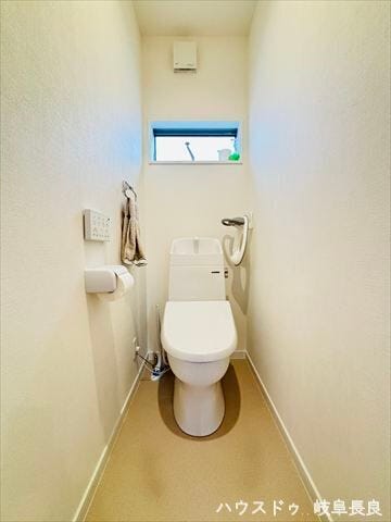 ≪2F≫トイレは1階と2階にそれぞれあります。人数が多い世帯には2つのトイレは必須ですね!