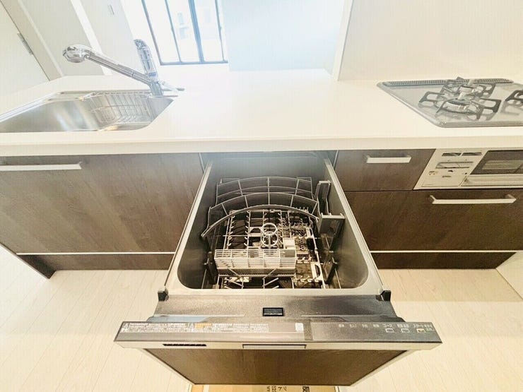 手洗いに比べて、食器洗いの時間を大幅に短縮できます。その時間を他の家事やリラックスタイムに充てられるのは大きな魅力です。