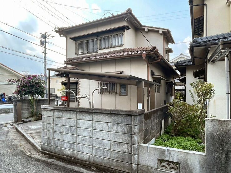 外観を北東側より撮影