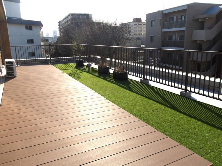 お食事、お洗濯、ガーデニング・・使い方はあなた次第のルーフバルコニー