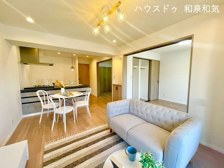 家具を置いても余裕あるリビングです♪