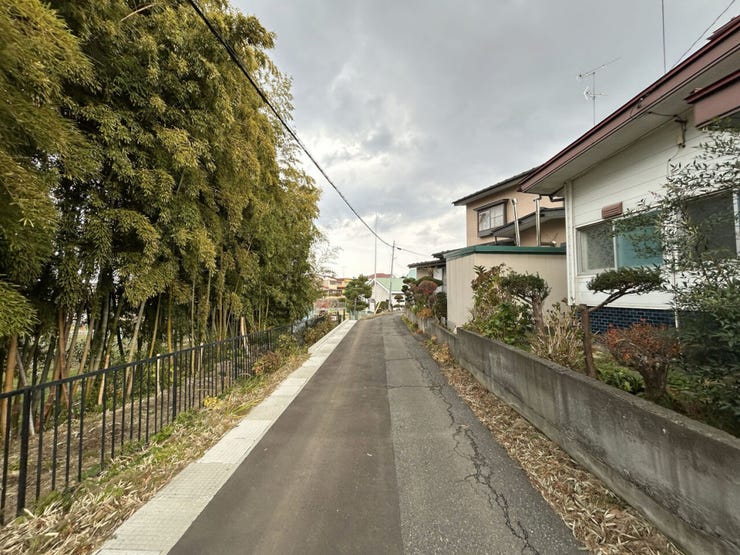 現地(2025年11月)撮影
◎建築条件無し◎
ご内覧をご希望の際は、ハウスドゥ 八戸市庁前までお気軽にお問い合わせくださいませ♪