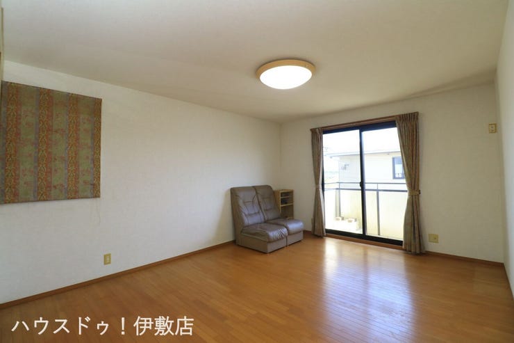 本名町 中古戸建 【2F洋室】