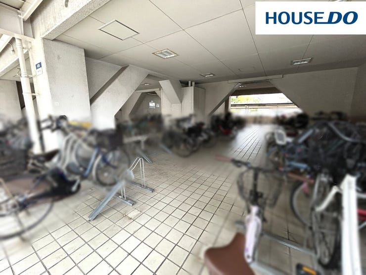 駐輪場(登録料有り:年額800円。登録ステッカー交付。)♪空き要確認。料金は変更する場合がございます。