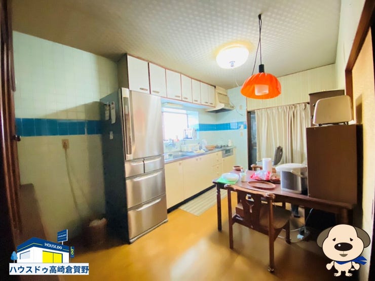 2面採光のダイニングキッチンで、明るさあふれる心地よい空間に。