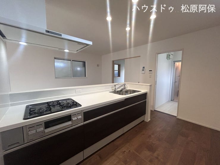 3口ガスコンロキッチン