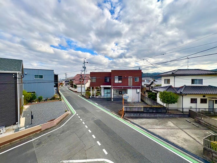 バルコニーからの眺望は一日の疲れを癒してくれます♪