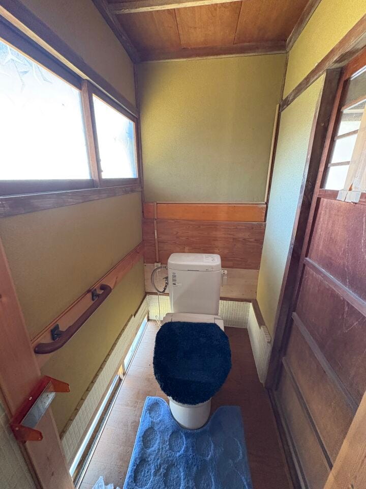 簡易水洗トイレ