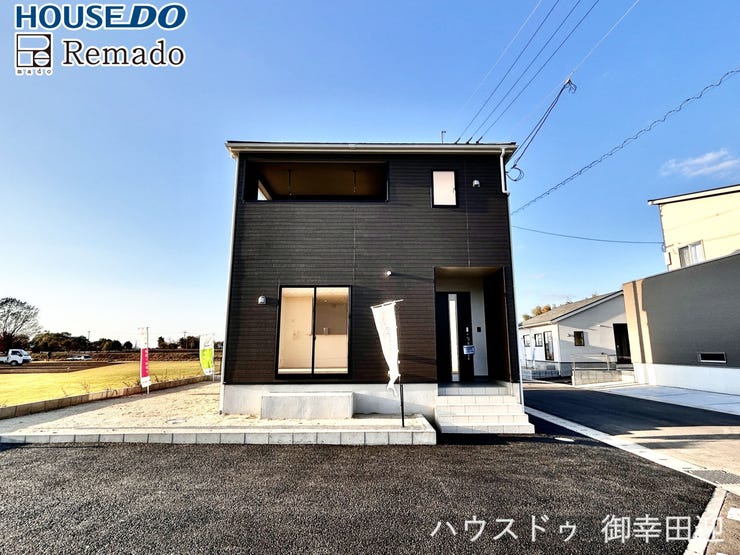 ■家の印象を決める、住む人の個性を映す「顔」■街並みに美しく調和しながら、帰るたびに誇らしく思える、あなたのためのシンボルです。