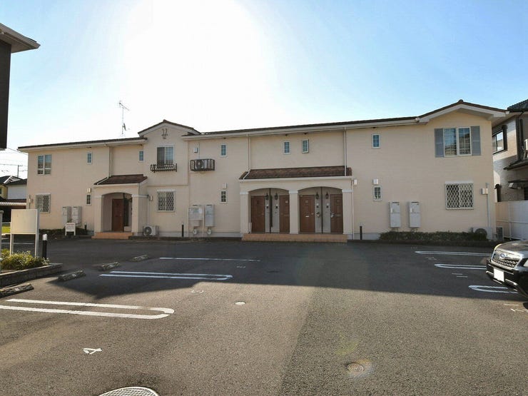 B棟を北西側より撮影