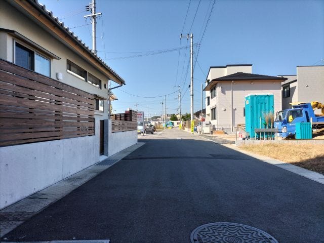南側道路 東から西方向