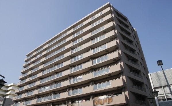 【外観】
高層階に位置するペット飼育可物件のご紹介です。JR横須賀線『衣笠』駅徒歩7分で通勤通学に便利な好立地となっております。お早めにお問い合わせくださいませ!