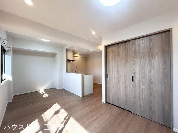 ~同メーカー施工例~
□リビング□