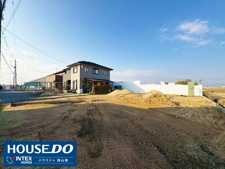 【外観】
【開放感あふれる更地!理想の住まいをゼロから創造しませんか?】
お好きなハウスメーカー・工務店様で、あなたの理想のマイホームを実現できます!
建築条件なしが嬉しいポイントです◎