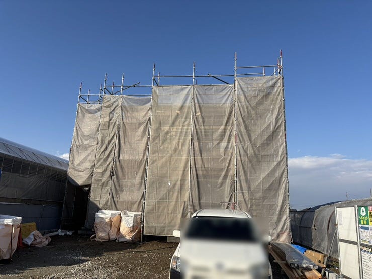 【外観】
■駐車場3台可
■ゆったりとした空間で、家族みんなで仲良くのんびり暮らせる家