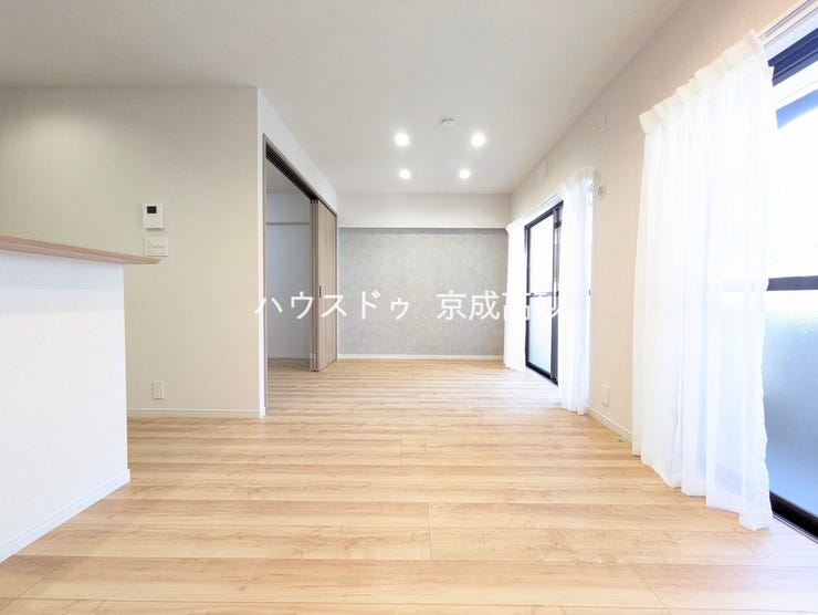 リビングダイニングスペースです。
ご家族の楽しい会話が聞こえてきますね!