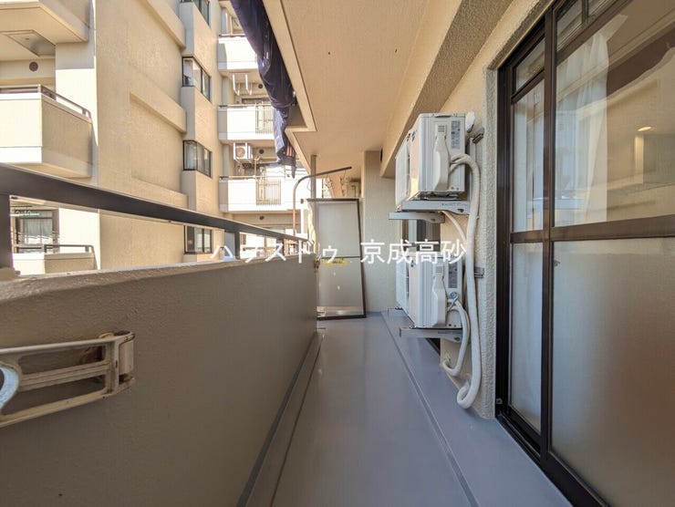 バルコニーは、ワイド仕様!洗濯物を干すのも作業がしやすいです!