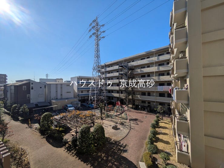 住戸からの眺望です。陽当り、通風良好です。