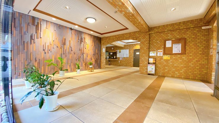 静かで落ち着いた閑静な住宅地です。
子育て世代の生活環境としても最適です◎