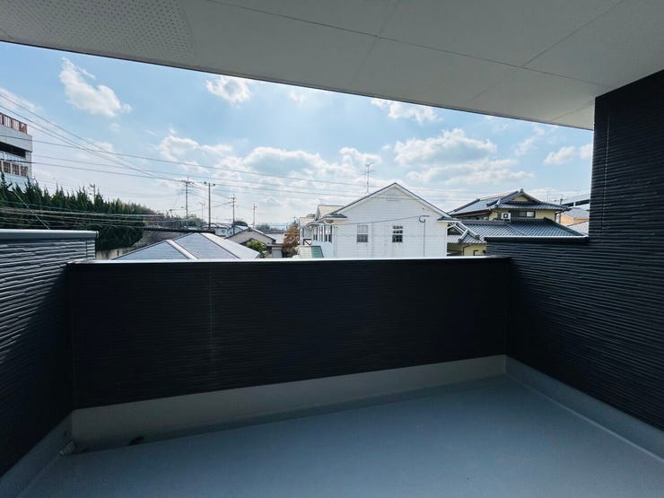 ◇悪天候でも安心インナーバルコニー◇