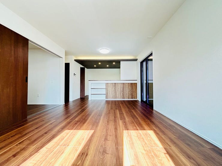 ◇20帖近いLDKは開放的な空間です◇