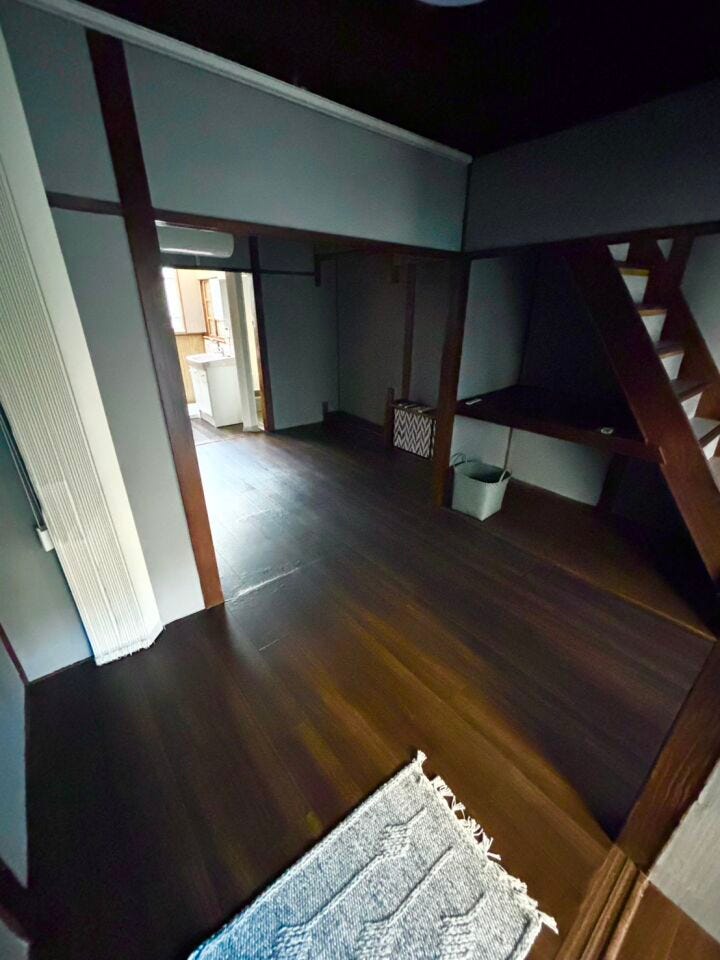 リフォーム済のフローリングで綺麗です!